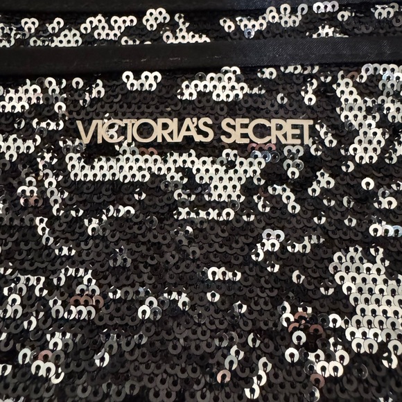 Victoria’s Secret Bling Bag with matching coin purse NEVER USED - Picture 13 of 13